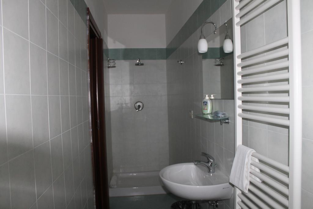 Hotel Terranova Pisa Phòng bức ảnh